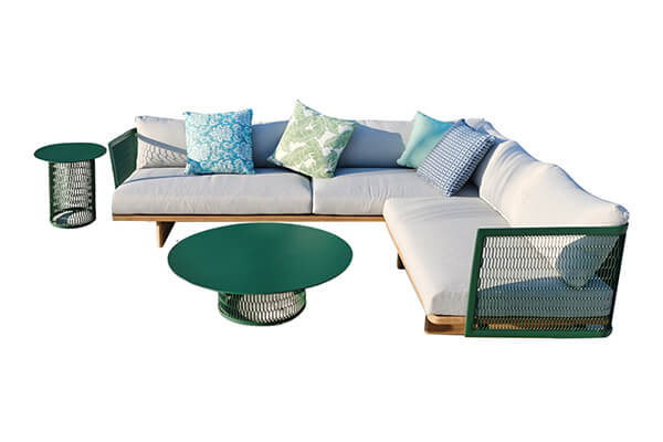 Tips on maintaining your outdoor furniture