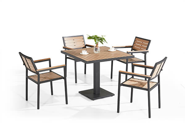 Outdoor Polywood Dining Set with 4 Chairs