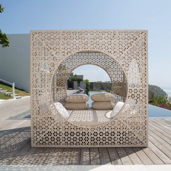 Malta Outdoor Daybed Wicker With Canopy
