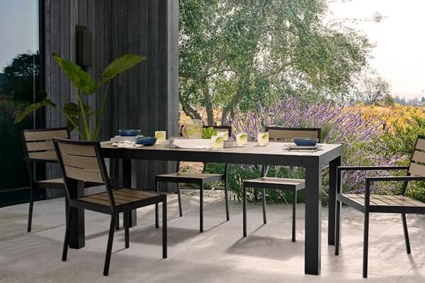 Outdoor Patio Dining Sets With Wooden Table