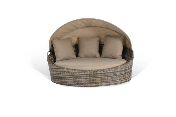Rattan Outdoor Daybed With Canopy
