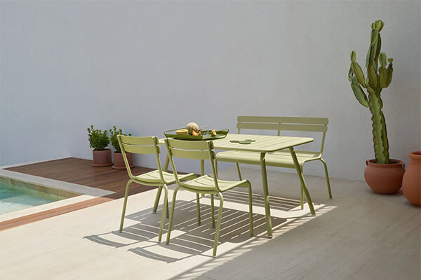 Outdoor Resturant Dining Set Small Bistro Coffee Table