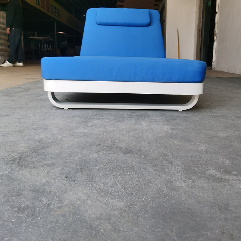 High end outdoor swimming pool lounge chairs custom-made manufacturer in China