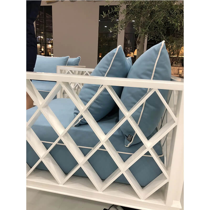 The Luxurious Outdoor Dining Chair Paladium with arm